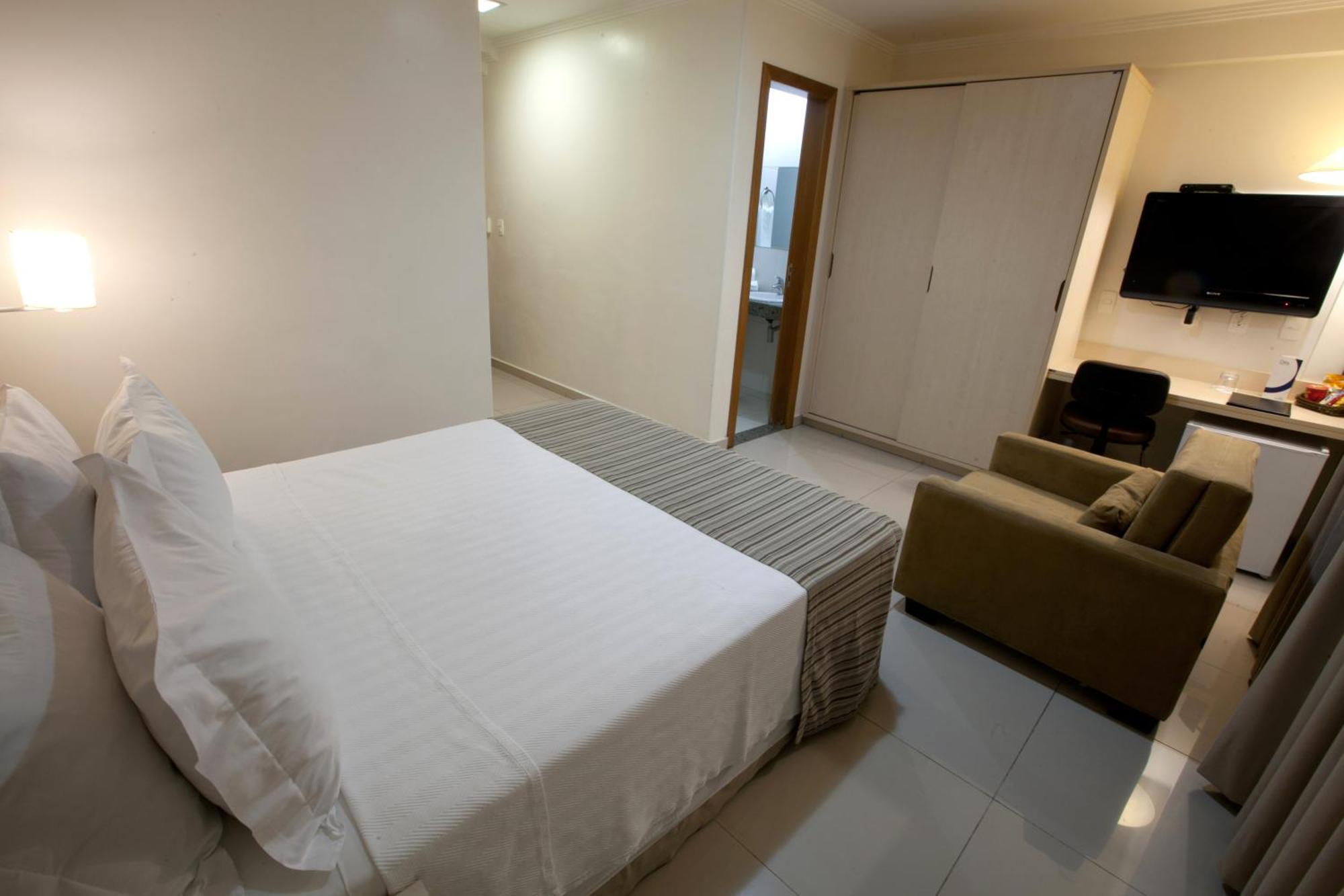 Oitis Hotel Goiânia Zimmer foto