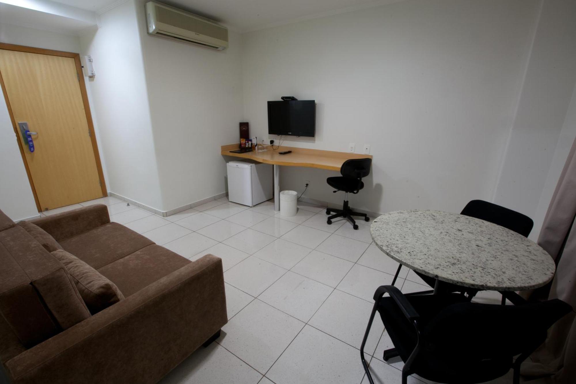 Oitis Hotel Goiânia Zimmer foto