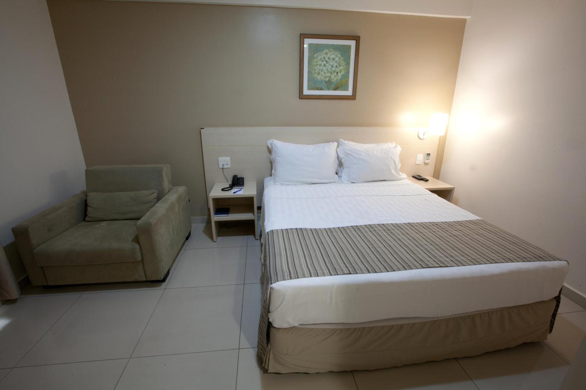 Oitis Hotel Goiânia Zimmer foto