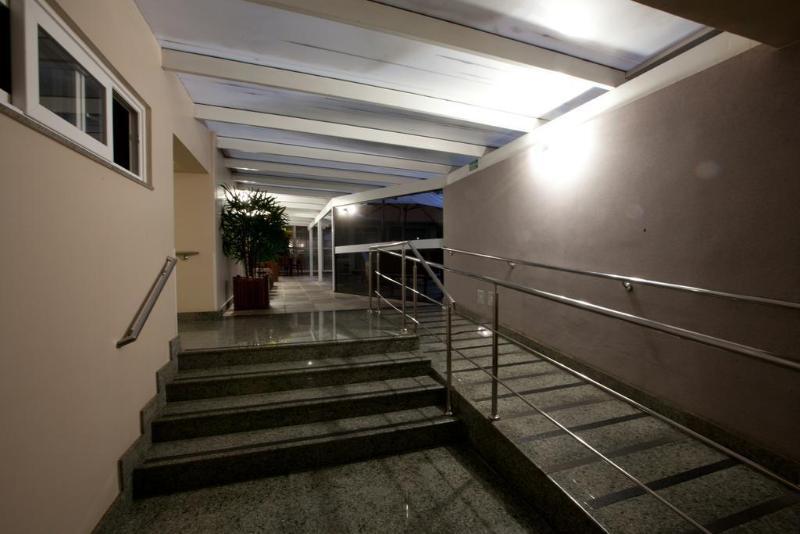 Oitis Hotel Goiânia Exterior foto